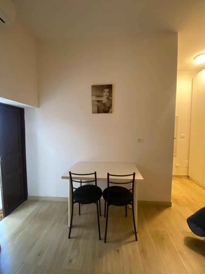 Mini Loft - Bari Centro - A Due Passi Dal Mare Apartment Екстериор снимка