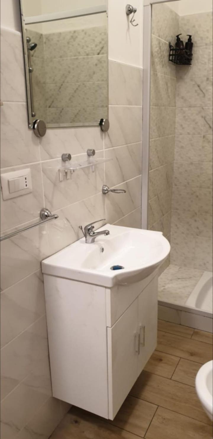 Mini Loft - Bari Centro - A Due Passi Dal Mare Apartment Екстериор снимка
