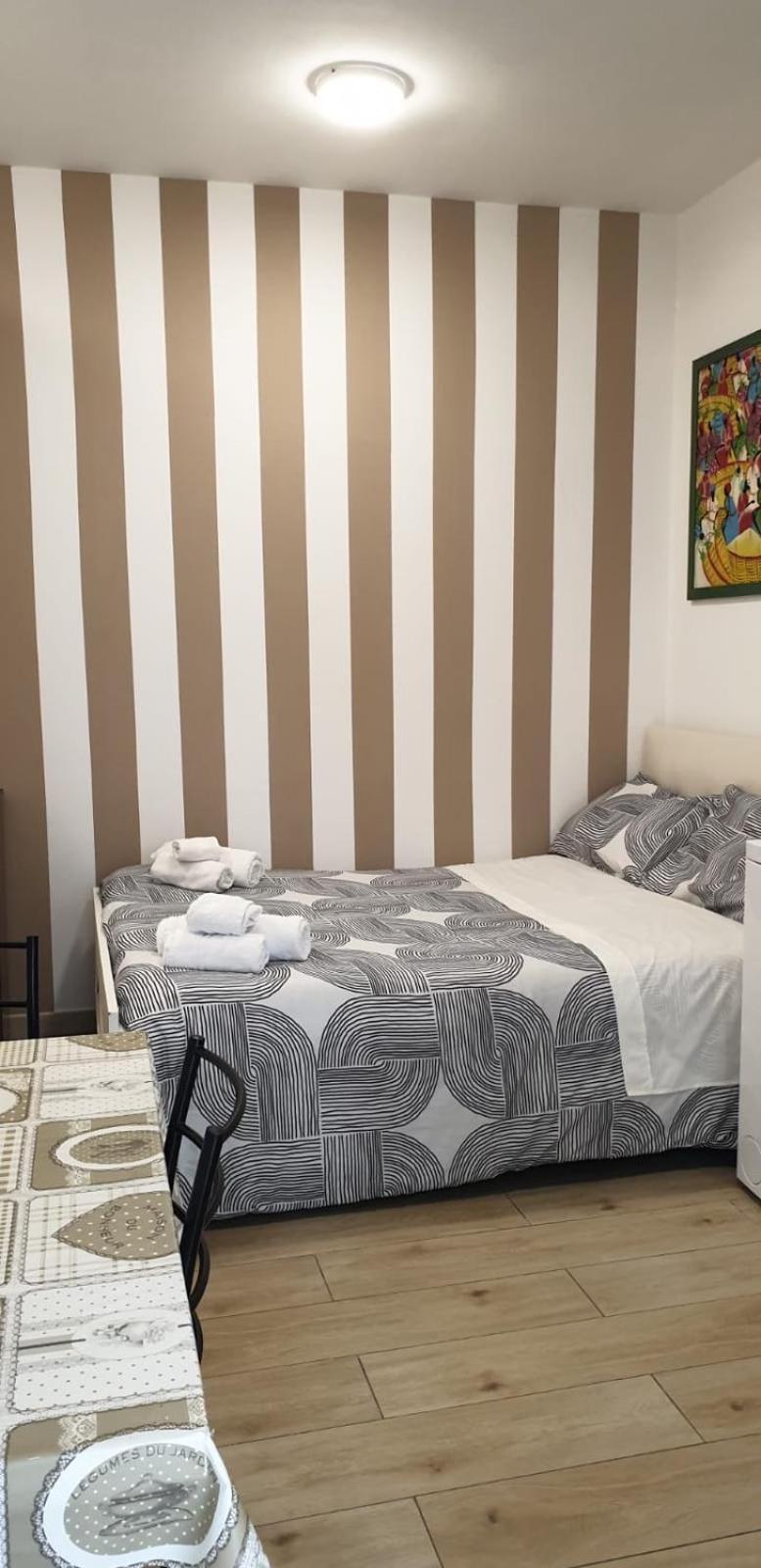 Mini Loft - Bari Centro - A Due Passi Dal Mare Apartment Екстериор снимка